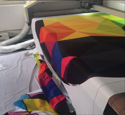 PE Tent Laser Laser Cutting Machine Camera Positioning High Speed Automatic Cutting