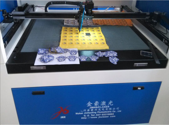 Woven Co2 Laser Cutting Machine For Garment Labels Jhx - 10080S Stable Performance