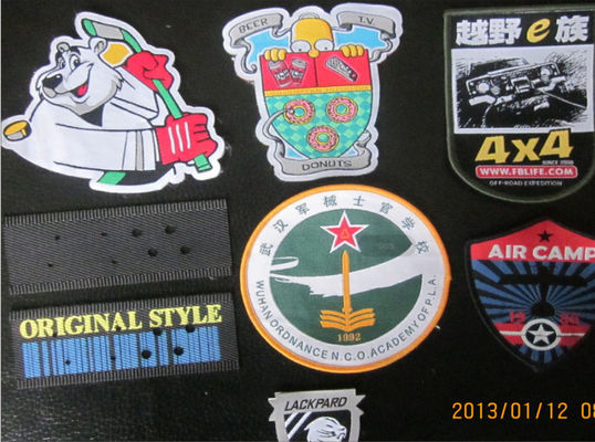 Double Head Ccd Laser Cutting Machine  Printed Apparel Trademark Jhx - 10080 II