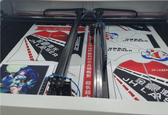 Double Heads Laser Cutting Machine For Textile & Garment High Cutting Speed