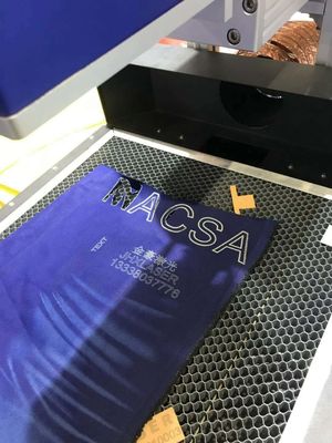 Custom Galvo Laser Marking Machine For Denim Processing Jeans Washing Whisker JHX - 3030