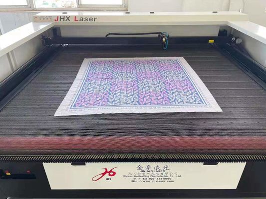AC220V Ccd Camera Laser Cutting Machine 3500W Camera Laser Cutter For Textile