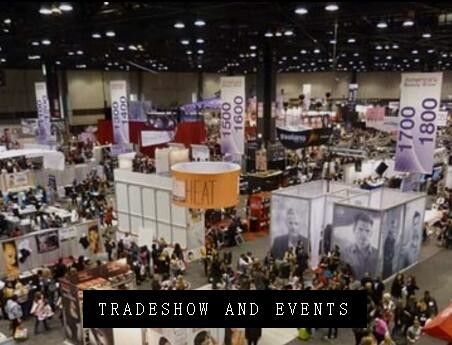 Large Format 150W Laser Cutting Machine AC220V For Banner， flag, light box clothes cutting